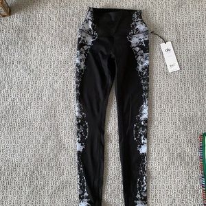 New High Waist Airbrush Leggings